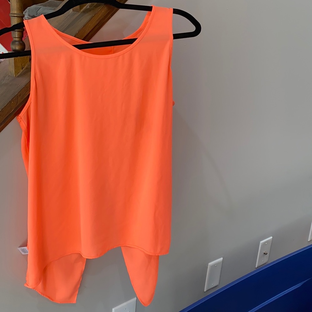 Blouse - Picture 2 of 3